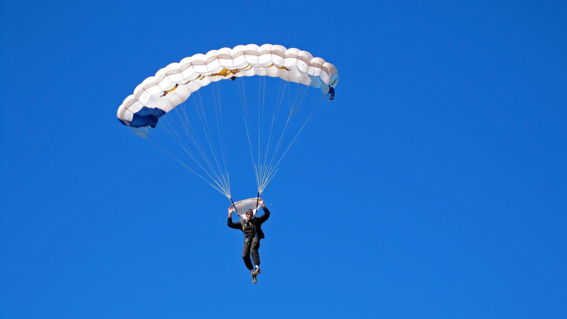 比赛中的战术大师：哪些教练更懂得调兵遣将？，调兵遣将的游戏有哪些